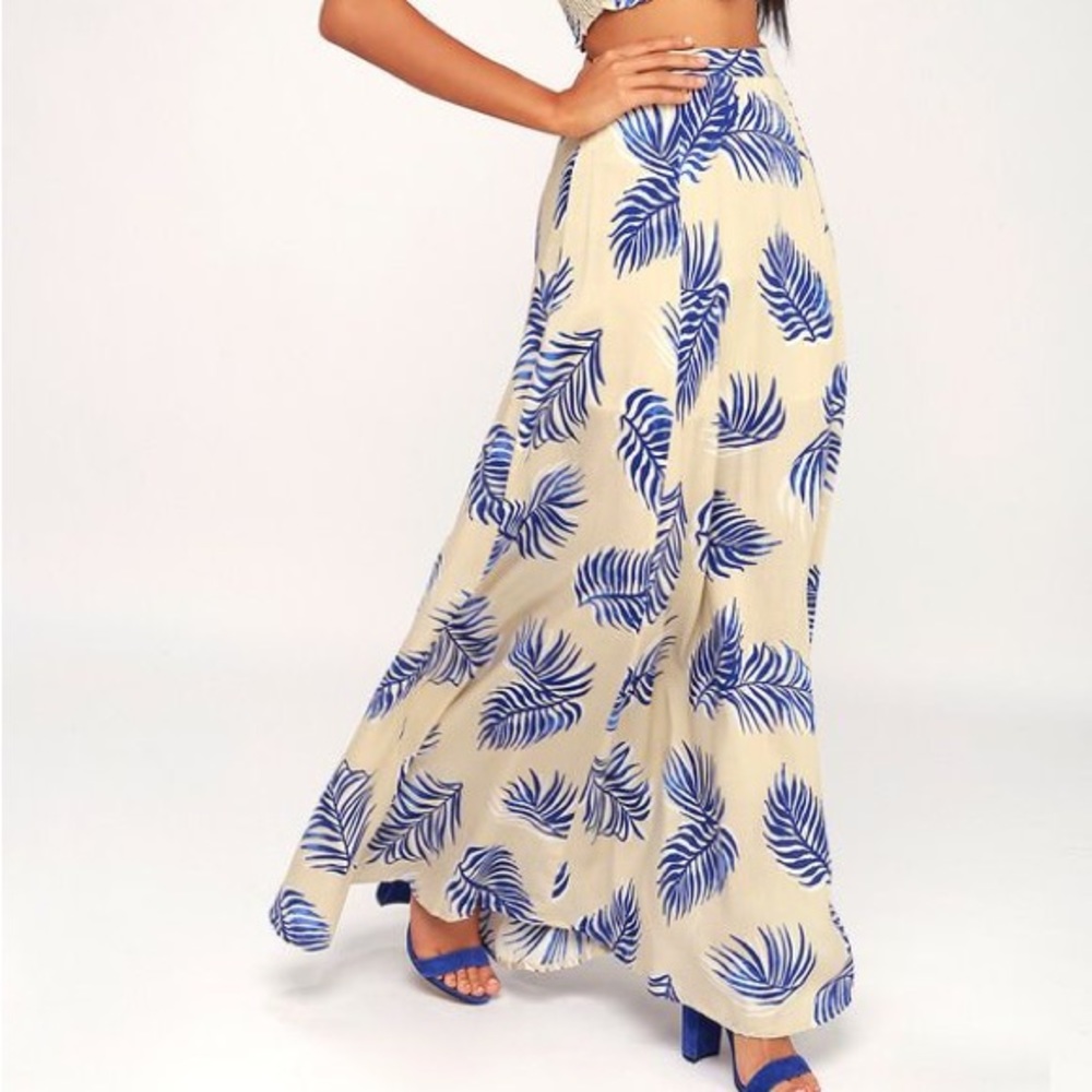 Lulu’s palm print maxi skirt